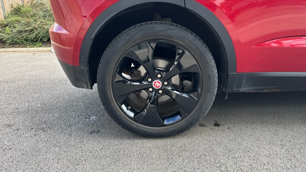 Jaguar E-Pace 2.0d [180] HSE 5dr Auto Diesel Estate - Image 22