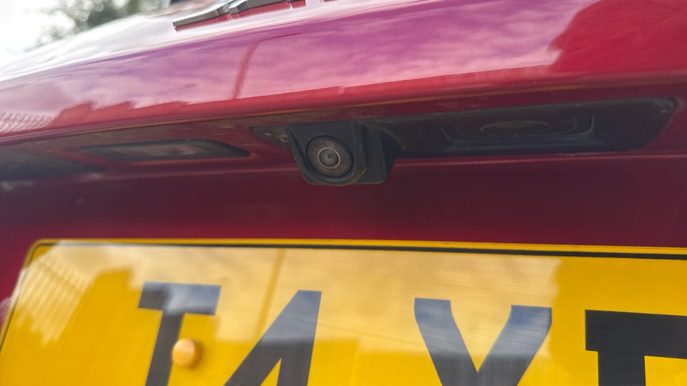Jaguar E-Pace 2.0d [180] HSE 5dr Auto Diesel Estate - Image 27