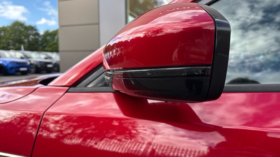 Jaguar E-Pace 2.0d [180] HSE 5dr Auto Diesel Estate - Image 31