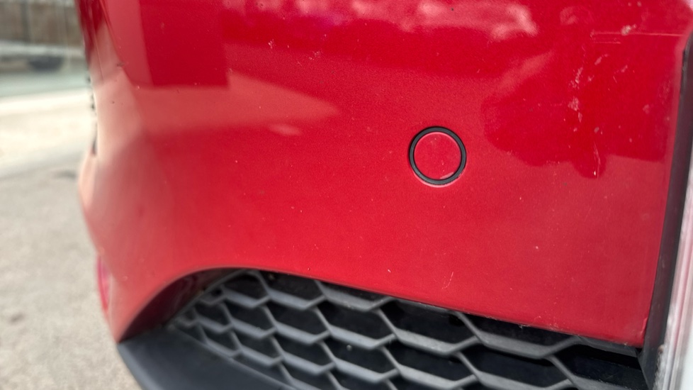 Jaguar E-Pace 2.0d [180] HSE 5dr Auto Diesel Estate - Image 34