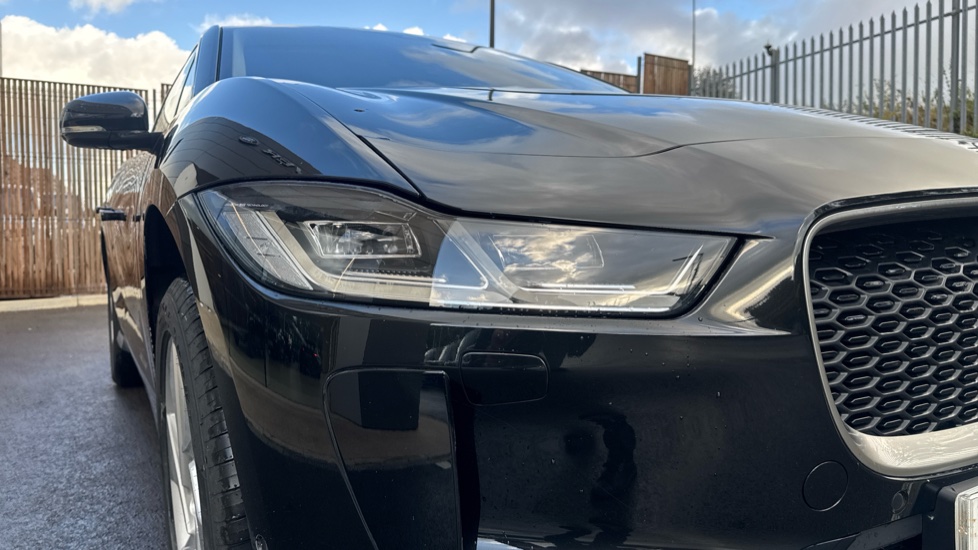Jaguar I-Pace 294kW EV400 SE 90kWh 5dr Auto Electric Estate - Image 17