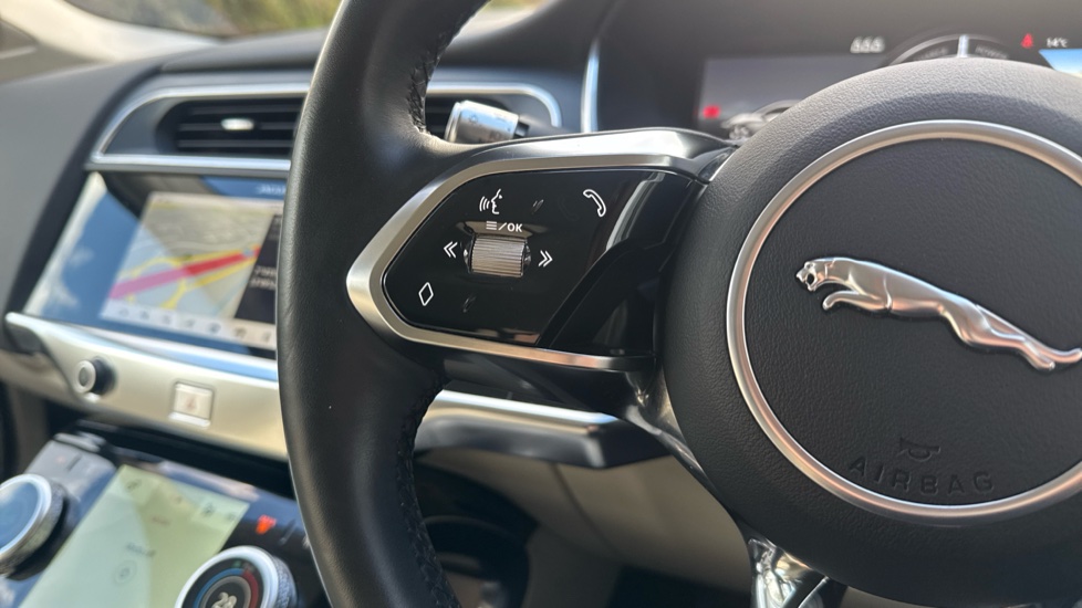Jaguar I-Pace 294kW EV400 SE 90kWh 5dr Auto Electric Estate - Image 43