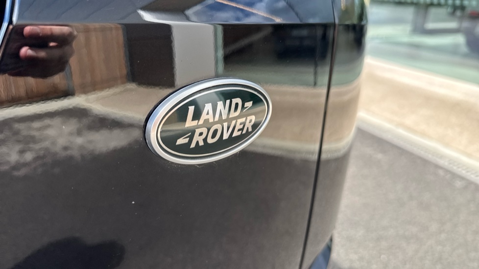 Land Rover Range Rover Evoque 2.0 D200 R-Dynamic S 5dr Auto Diesel Hatchback - Image 29