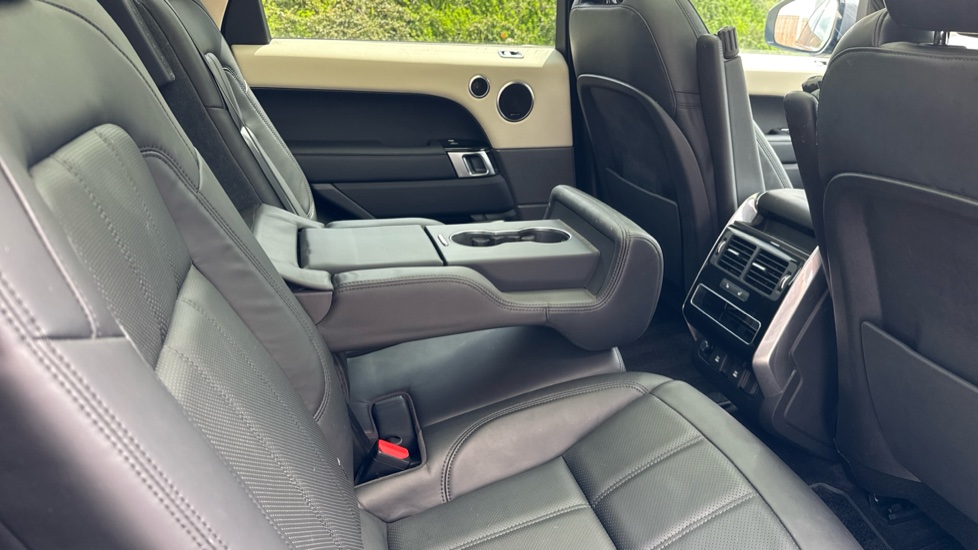 Land Rover Range Rover Sport 3.0 D300 HSE Silver 5dr Auto Diesel Estate - Image 42