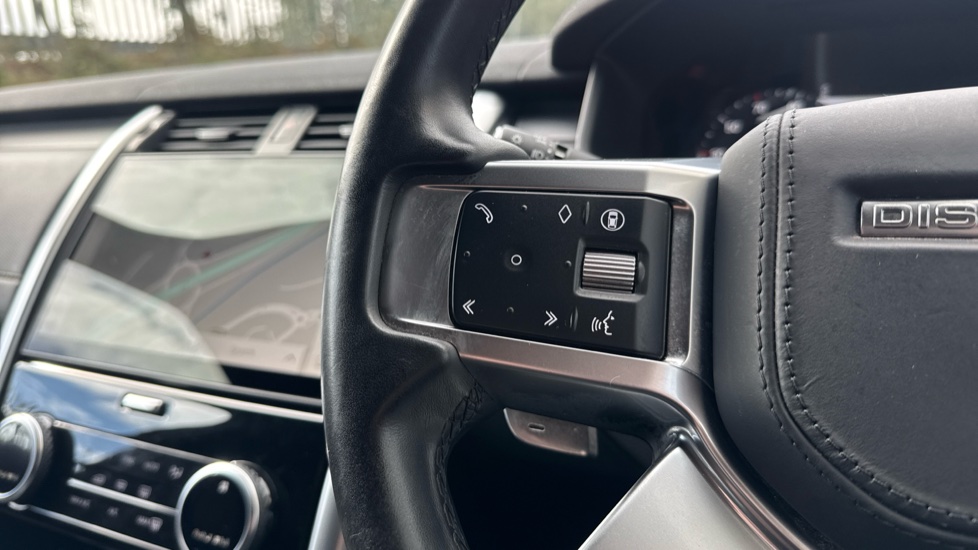 Land Rover Discovery Diesel 3.0 D350 Dynamic HSE Commercial Auto - Image 20