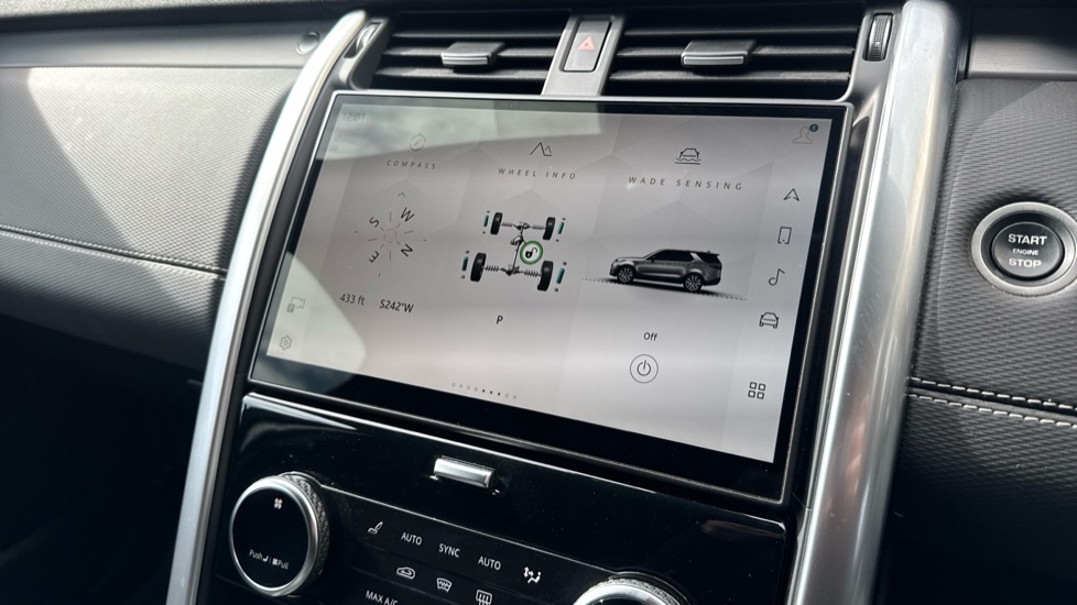 Land Rover Discovery Diesel 3.0 D350 Dynamic HSE Commercial Auto - Image 30