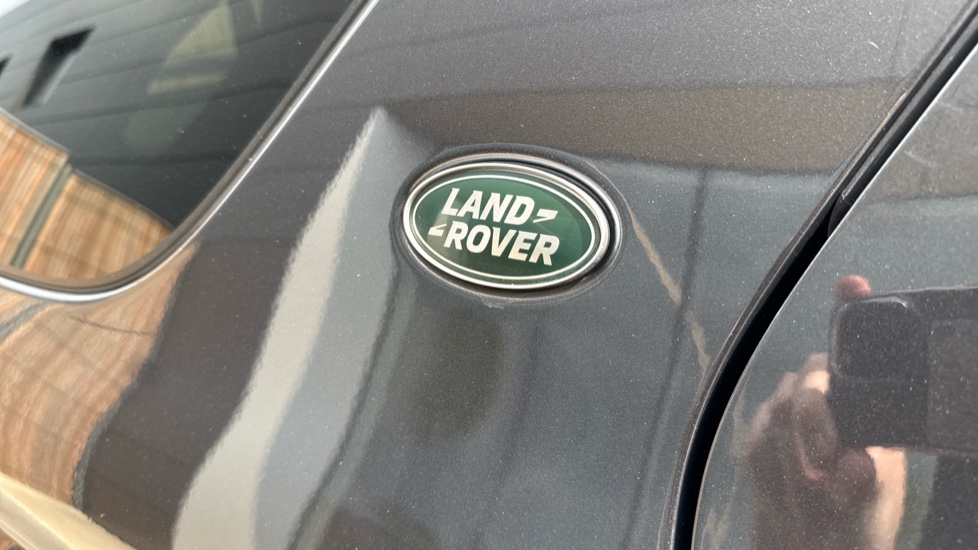 Land Rover Discovery Sport 2.0 D200 Urban Edition 5dr Auto Diesel Station Wagon - Image 21