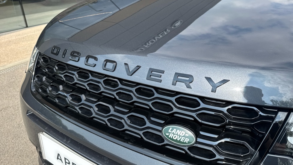 Land Rover Discovery Sport 2.0 D200 Urban Edition 5dr Auto Diesel Station Wagon - Image 35