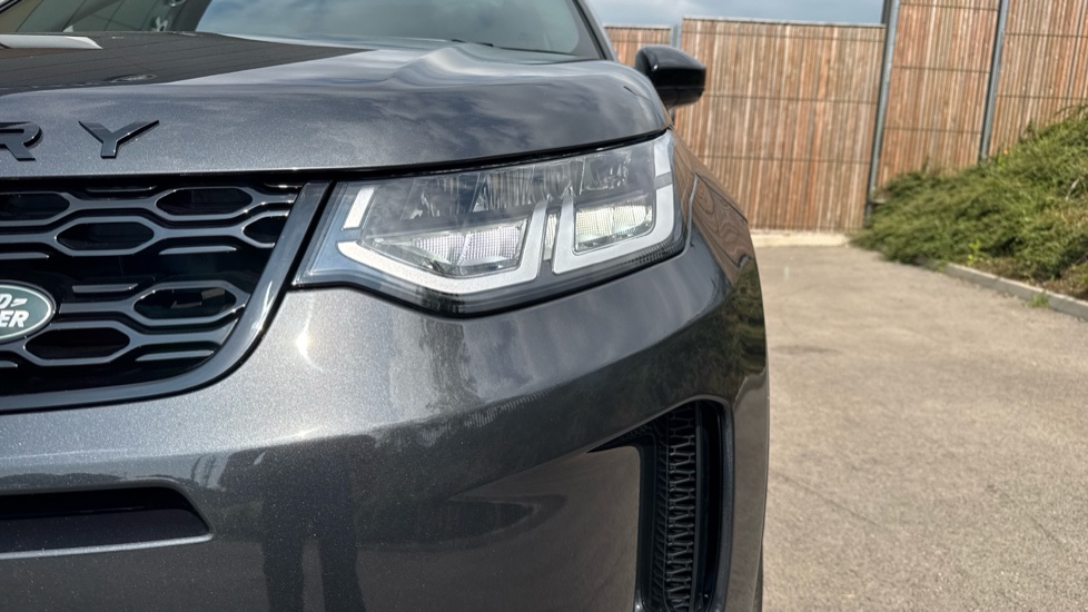 Land Rover Discovery Sport 2.0 D200 Urban Edition 5dr Auto Diesel Station Wagon - Image 38