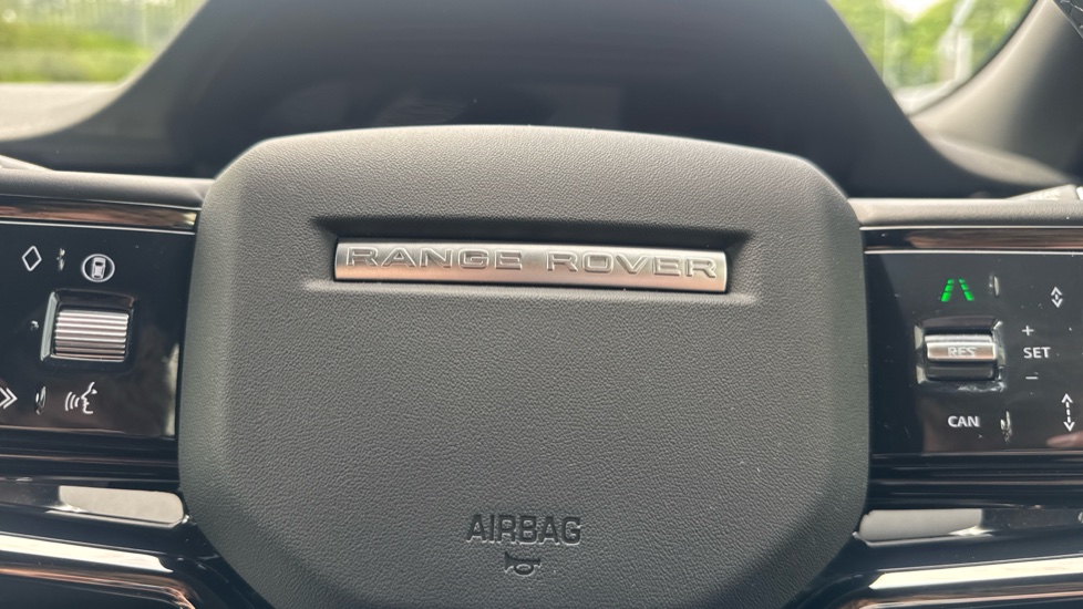 Land Rover Range Rover Evoque 2.0 D200 Dynamic SE 5dr Auto Diesel Hatchback - Image 45