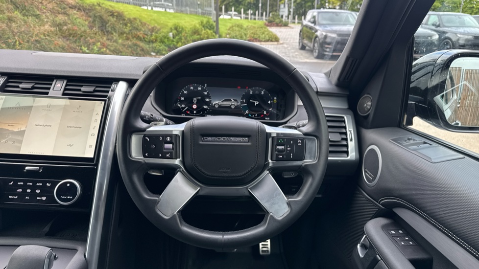 Land Rover Discovery Diesel 3.0 D350 Dynamic HSE Commercial Auto - Image 15