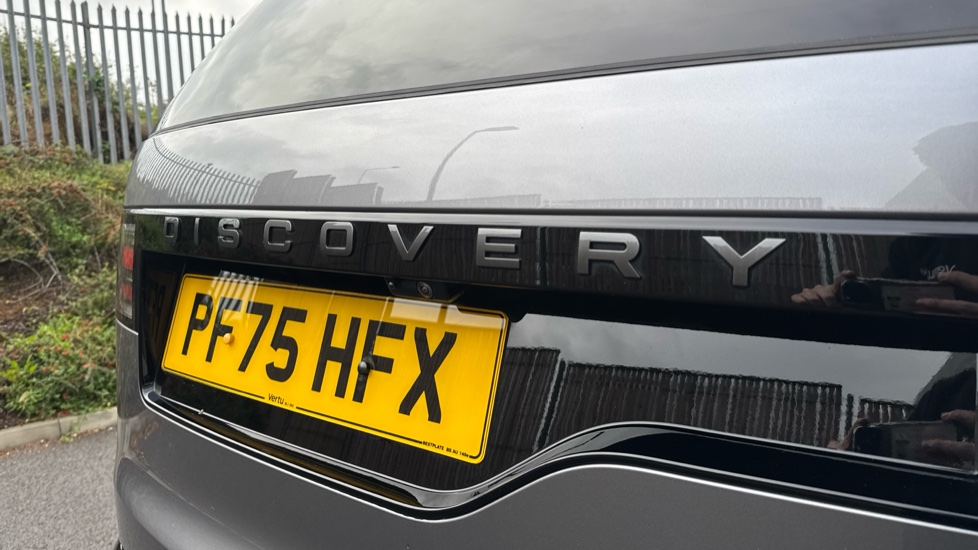 Land Rover Discovery Diesel 3.0 D350 Dynamic HSE Commercial Auto - Image 27