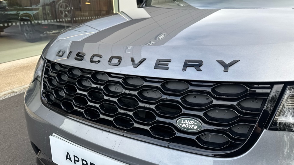Land Rover Discovery Diesel 3.0 D350 Dynamic HSE Commercial Auto - Image 37