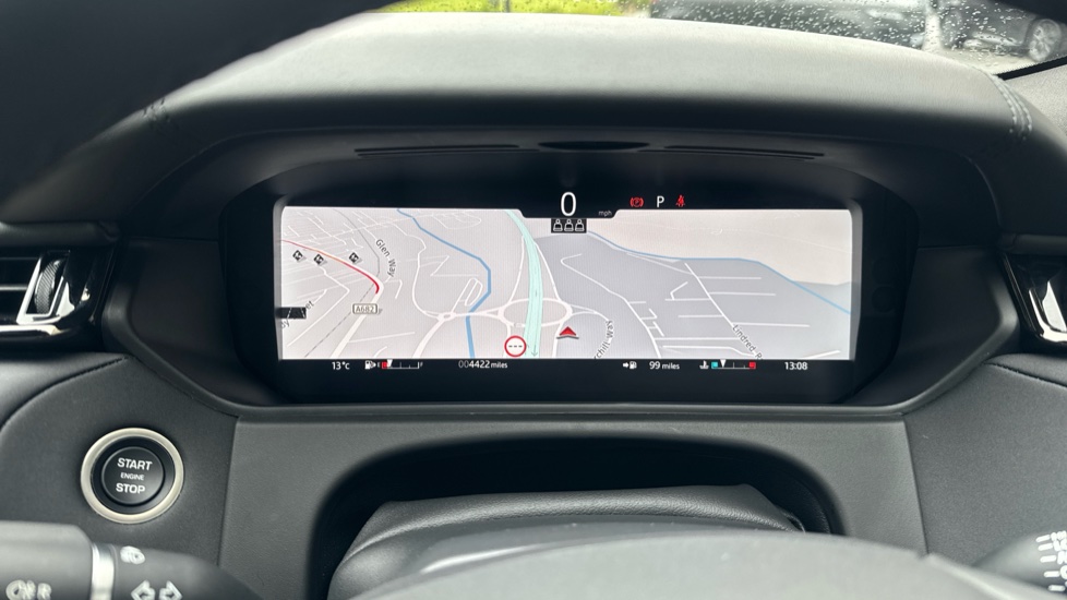 Land Rover Range Rover Velar 2.0 D200 MHEV Dynamic SE 5dr Auto Diesel Estate - Image 16