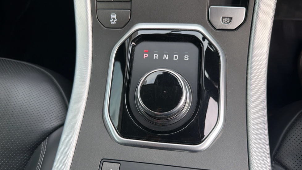 Land Rover Range Rover Evoque 2.0 TD4 HSE Dynamic 5dr Auto Diesel Hatchback - Image 59