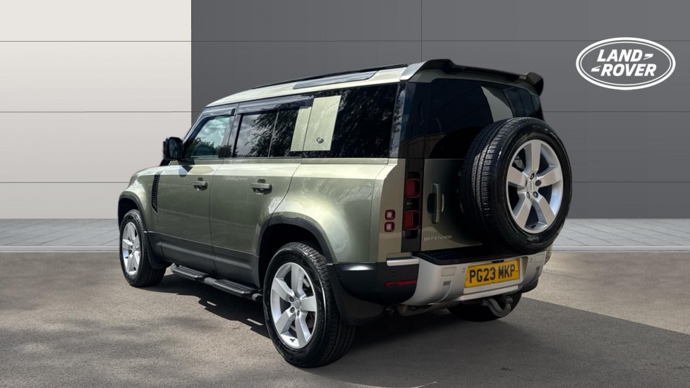 Land Rover Defender 3.0 D250 HSE 110 5dr Auto [6 Seat] Diesel Estate - Image 2