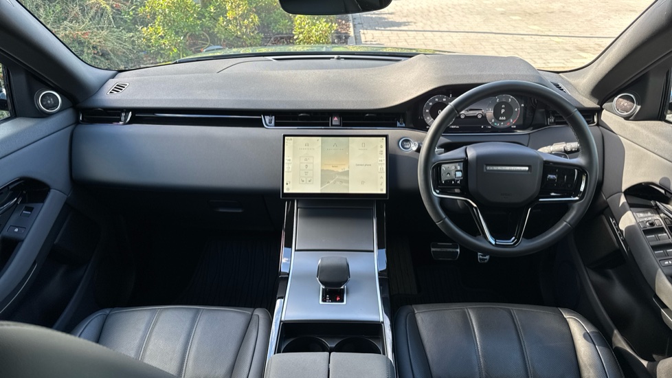 Land Rover Range Rover Evoque 2.0 D200 Dynamic SE 5dr Auto Diesel Hatchback - Image 9