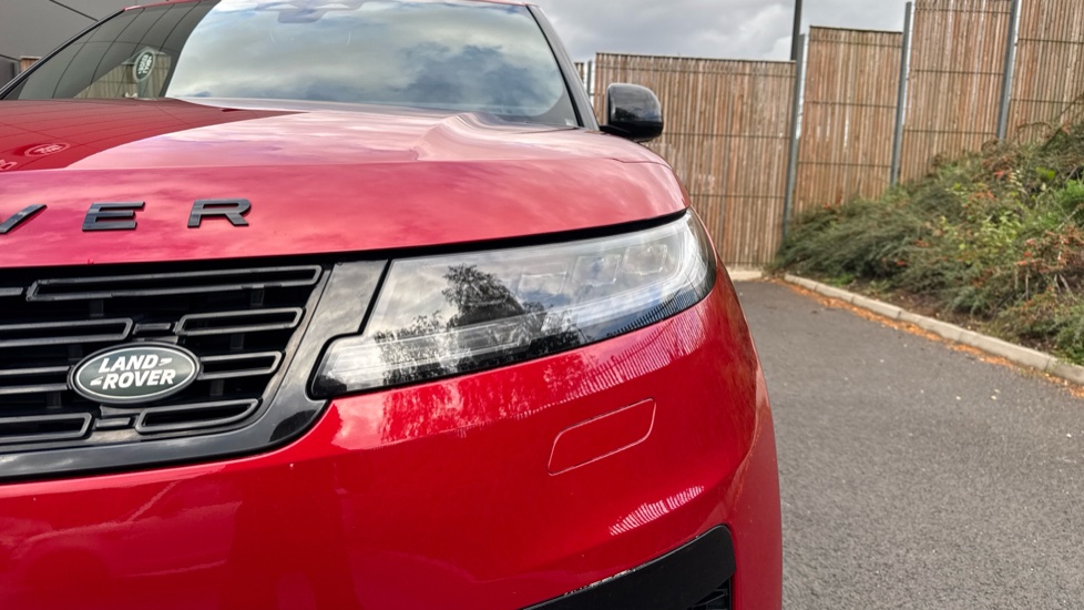 Land Rover Range Rover Sport 3.0 D300 Dynamic SE 5dr Auto Diesel Estate - Image 36
