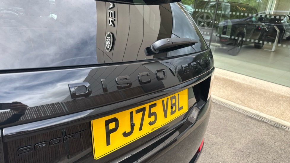 Land Rover Discovery Sport 2.0 D200 Dynamic SE 5dr Auto [5 Seat] Diesel Station Wagon - Image 26