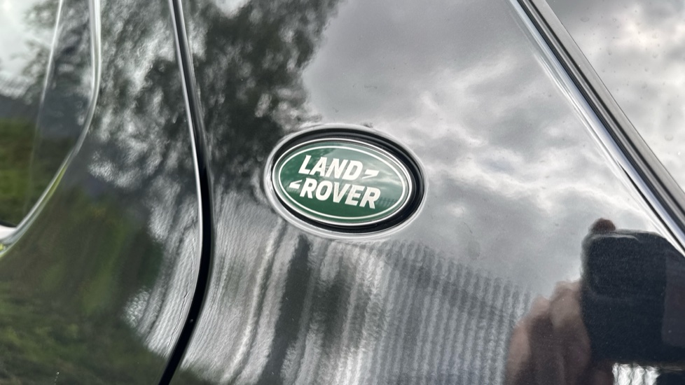 Land Rover Discovery Sport 2.0 D200 Dynamic SE 5dr Auto [5 Seat] Diesel Station Wagon - Image 31