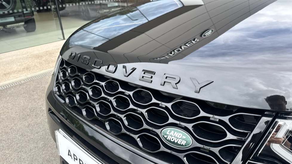 Land Rover Discovery Sport 2.0 D200 Dynamic SE 5dr Auto [5 Seat] Diesel Station Wagon - Image 35