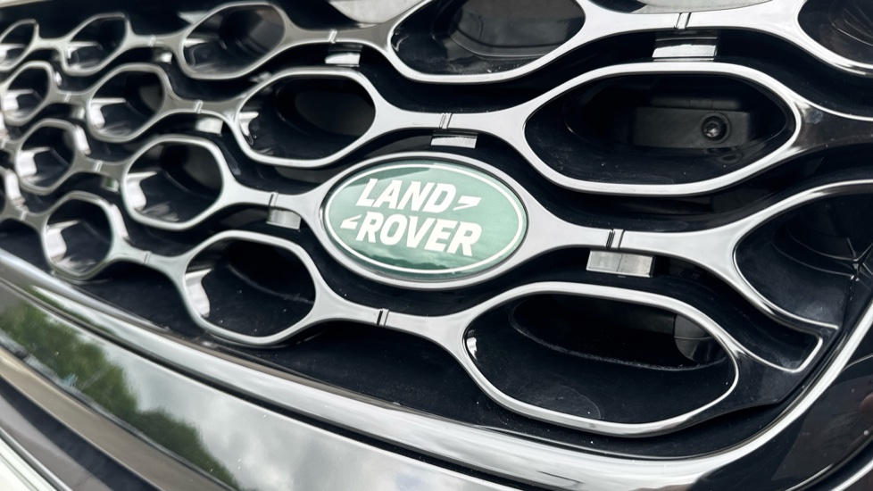 Land Rover Discovery Sport 2.0 D200 Dynamic SE 5dr Auto [5 Seat] Diesel Station Wagon - Image 36