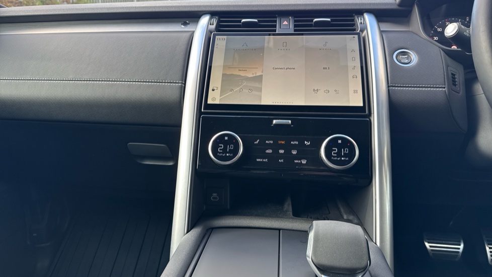 Land Rover Discovery Diesel 3.0 D350 Dynamic HSE Commercial Auto - Image 14