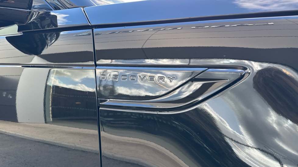 Land Rover Discovery Diesel 3.0 D350 Dynamic HSE Commercial Auto - Image 20