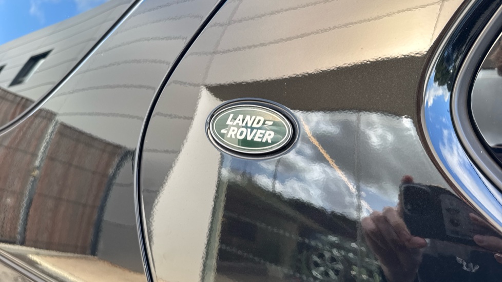 Land Rover Discovery Diesel 3.0 D350 Dynamic HSE Commercial Auto - Image 24