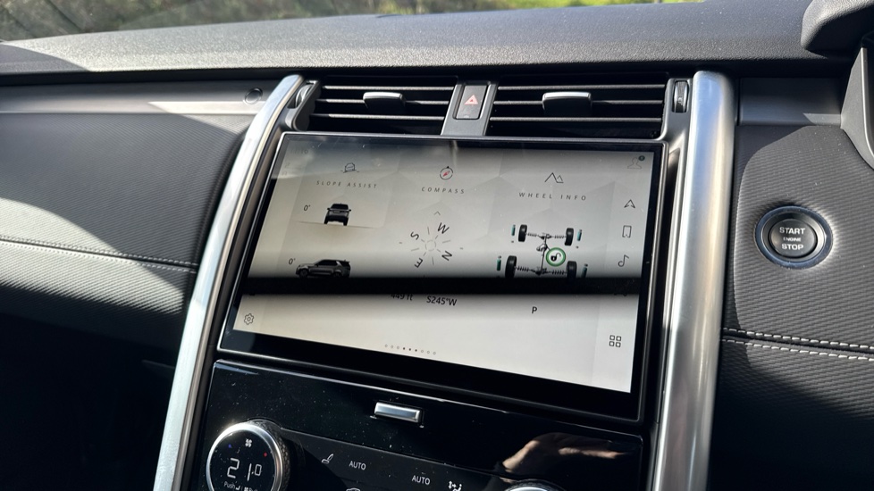 Land Rover Discovery Diesel 3.0 D350 Dynamic HSE Commercial Auto - Image 51