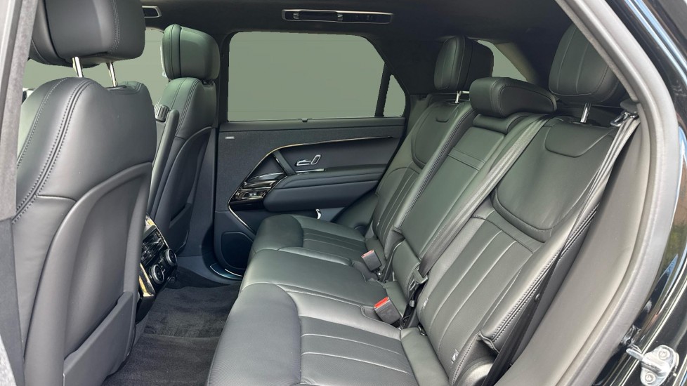 Land Rover Range Rover Sport 3.0 D300 Autobiography 5dr Auto Diesel Estate - Image 4