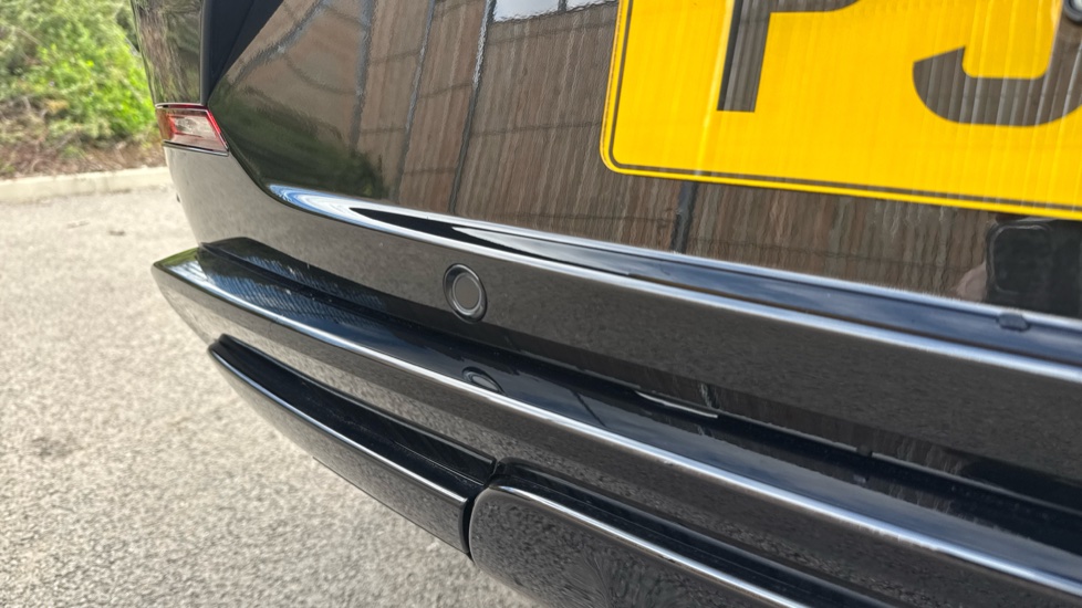 Land Rover Range Rover Sport 3.0 D300 Autobiography 5dr Auto Diesel Estate - Image 46