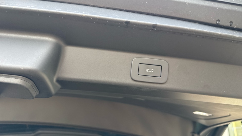 Land Rover Range Rover Sport 3.0 D300 Autobiography 5dr Auto Diesel Estate - Image 47