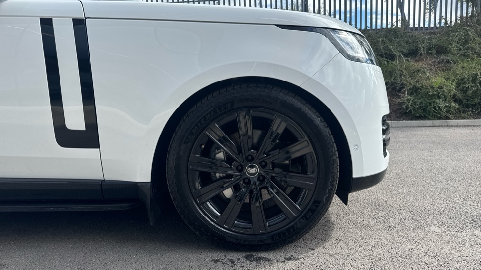 Land Rover Range Rover 3.0 P460e HSE 4dr Auto Estate - Image 8
