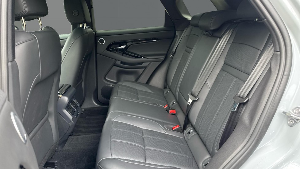 Land Rover Range Rover Evoque 2.0 D200 Dynamic HSE 5dr Auto Diesel Hatchback - Image 4