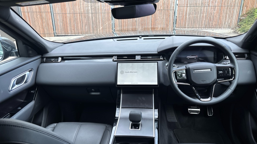 Land Rover Range Rover Velar 2.0 D200 MHEV Dynamic SE 5dr Auto Diesel Estate - Image 9
