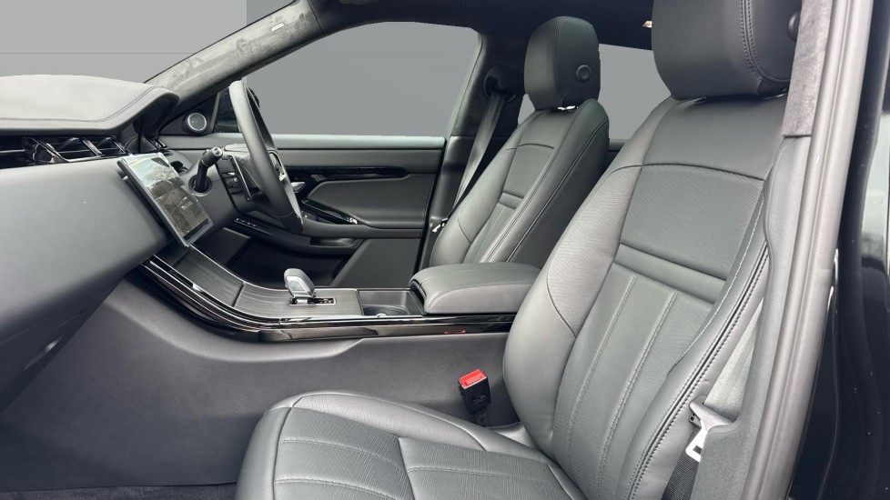 Land Rover Range Rover Evoque 2.0 D200 Autobiography 5dr Auto [Revised] Diesel Hatchback - Image 3