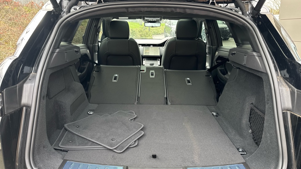 Land Rover Range Rover Evoque 2.0 D200 Autobiography 5dr Auto [Revised] Diesel Hatchback - Image 10
