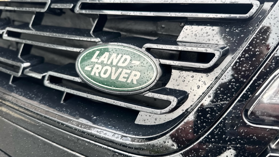 Land Rover Range Rover Evoque 2.0 D200 Autobiography 5dr Auto [Revised] Diesel Hatchback - Image 34