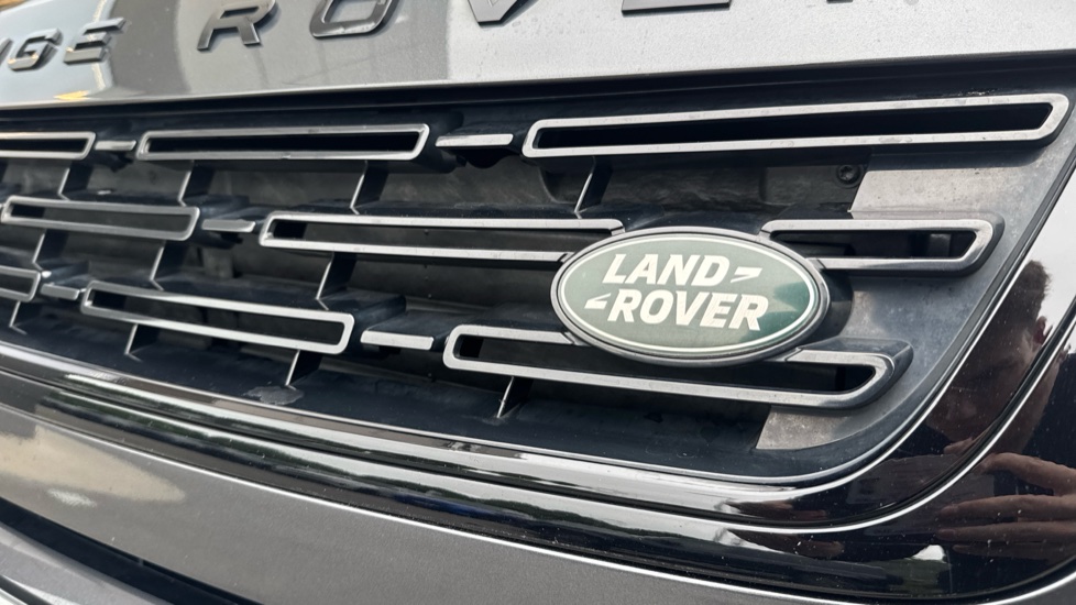 Land Rover Range Rover Evoque 1.5 P270e Autobiography 5dr Auto Hatchback - Image 36