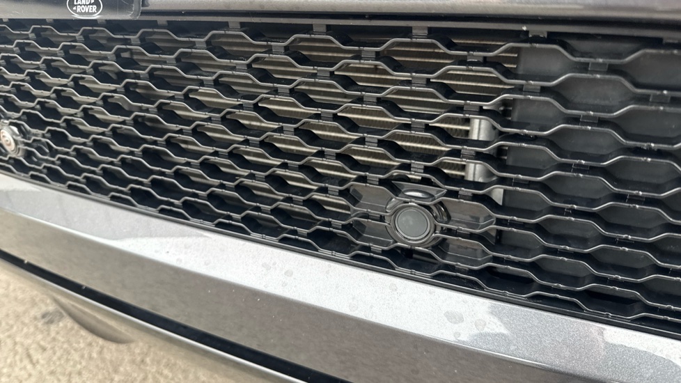 Land Rover Range Rover Evoque 1.5 P270e Autobiography 5dr Auto Hatchback - Image 38