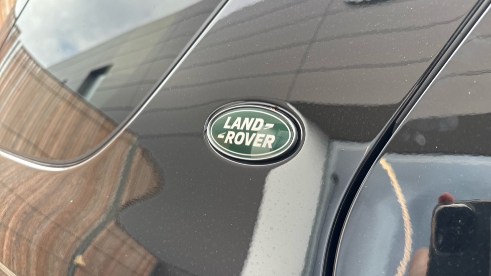 Land Rover Discovery Sport 1.5 P270e Metropolitan 5dr Auto [5 Seat] Station Wagon - Image 21