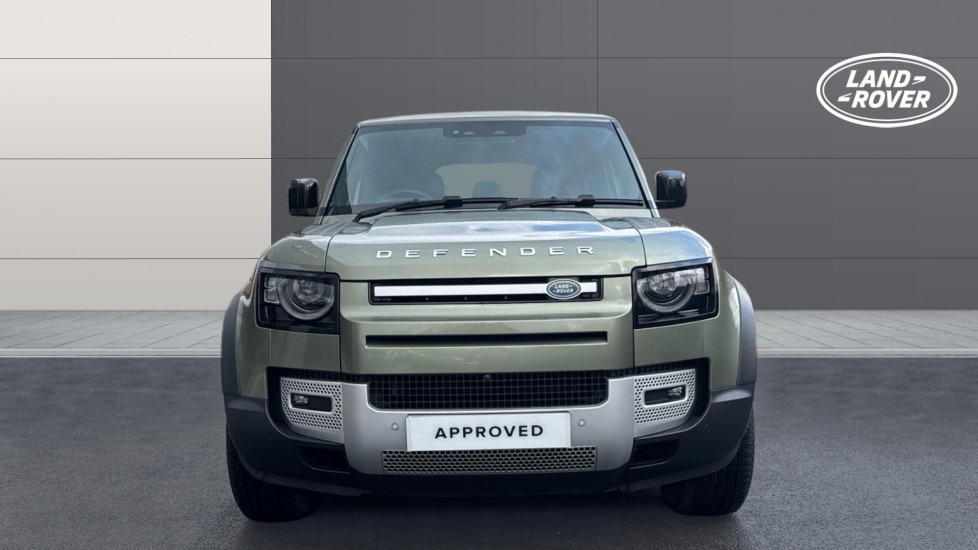 Land Rover Defender 2.0 D200 SE 110 5dr Auto Diesel Estate - Image 7