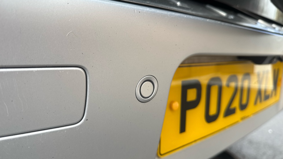 Land Rover Defender 2.0 D200 SE 110 5dr Auto Diesel Estate - Image 28