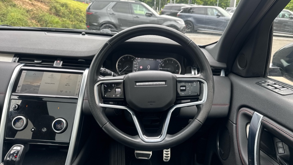 Land Rover Discovery Sport 1.5 P300e R-Dynamic SE 5dr Auto [5 Seat] Station Wagon - Image 15