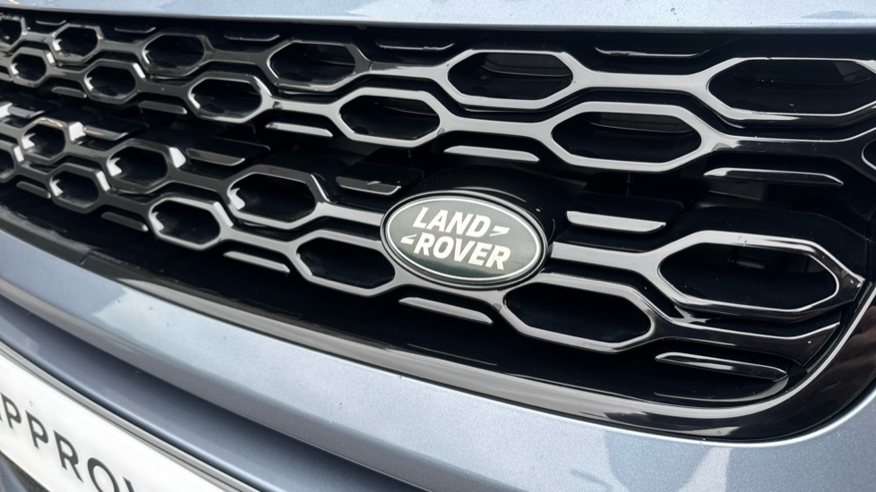 Land Rover Discovery Sport 1.5 P300e R-Dynamic SE 5dr Auto [5 Seat] Station Wagon - Image 35