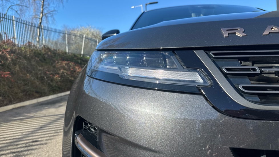 Land Rover Range Rover Evoque 2.0 D200 Autobiography 5dr Auto [Revised] Diesel Hatchback - Image 17