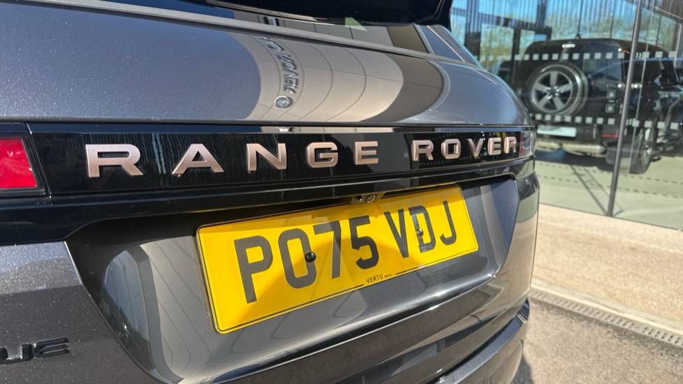 Land Rover Range Rover Evoque 2.0 D200 Autobiography 5dr Auto [Revised] Diesel Hatchback - Image 25