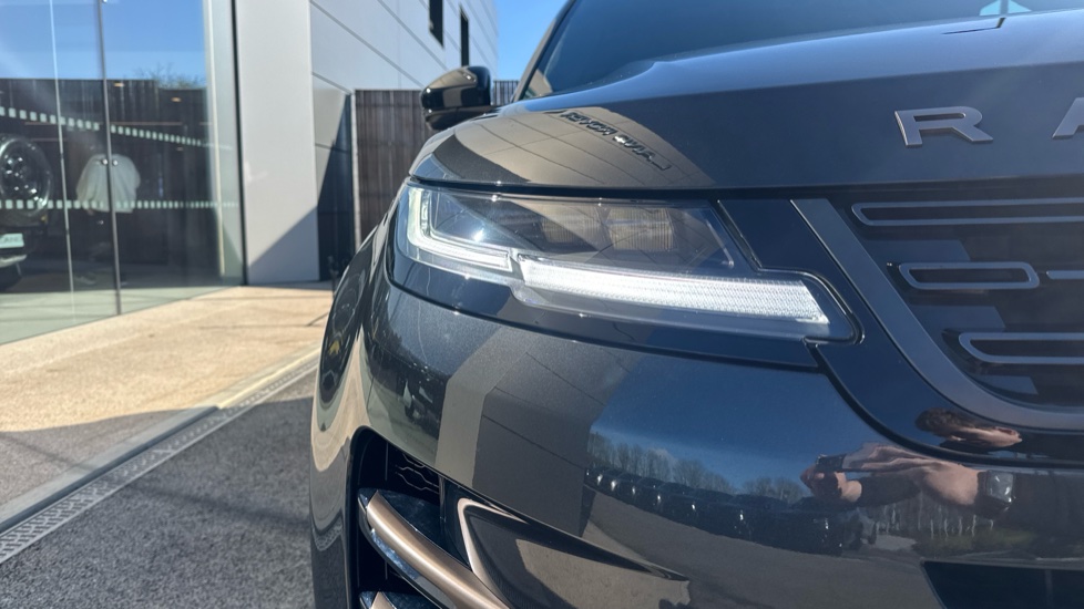 Land Rover Range Rover Evoque 2.0 D200 Autobiography 5dr Auto [Revised] Diesel Hatchback - Image 35