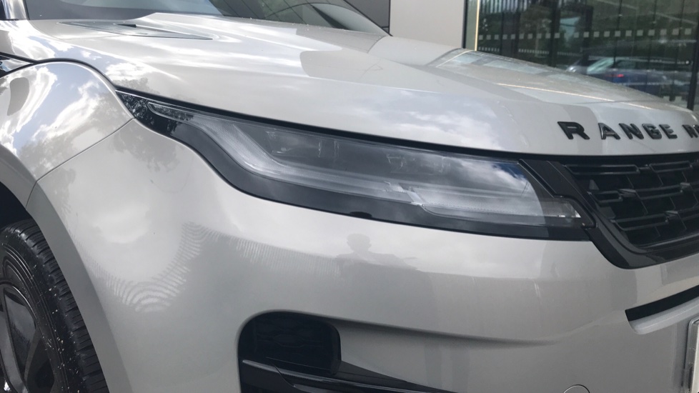 Land Rover Range Rover Evoque 2.0 D200 Dynamic SE 5dr Auto Diesel Hatchback - Image 17